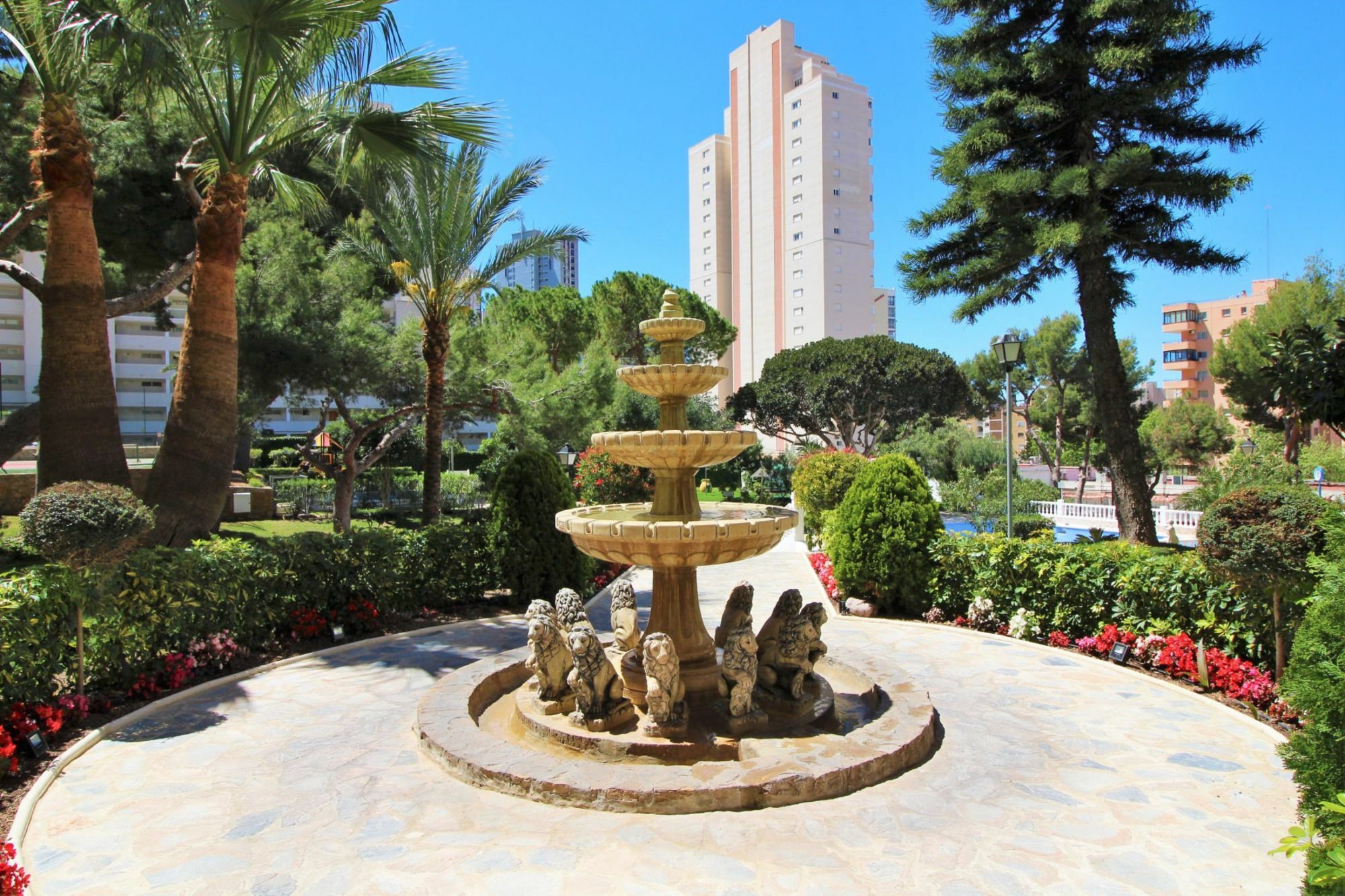 Апартаменты Playmon Park 8-10 Бенидорм Экстерьер фото